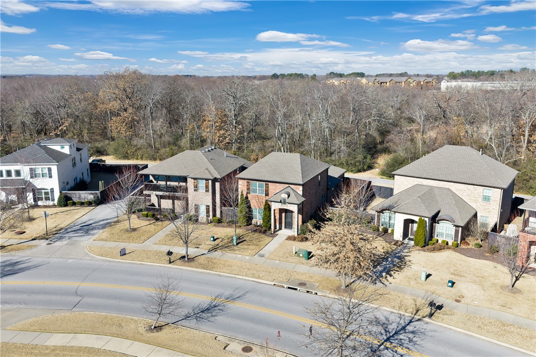 Town Homes At Forest Hills - Residential