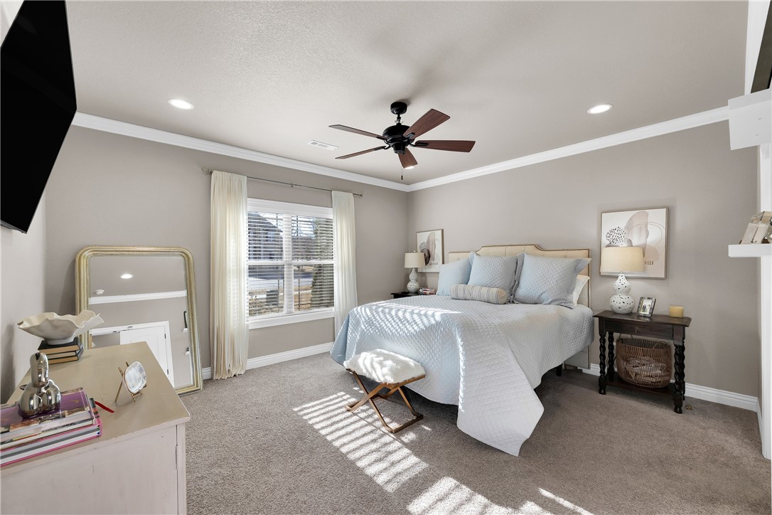 Town Homes At Forest Hills - Residential