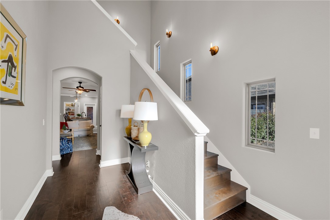 Town Homes At Forest Hills - Residential