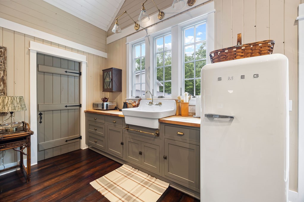 Tontitown Outlots - Residential