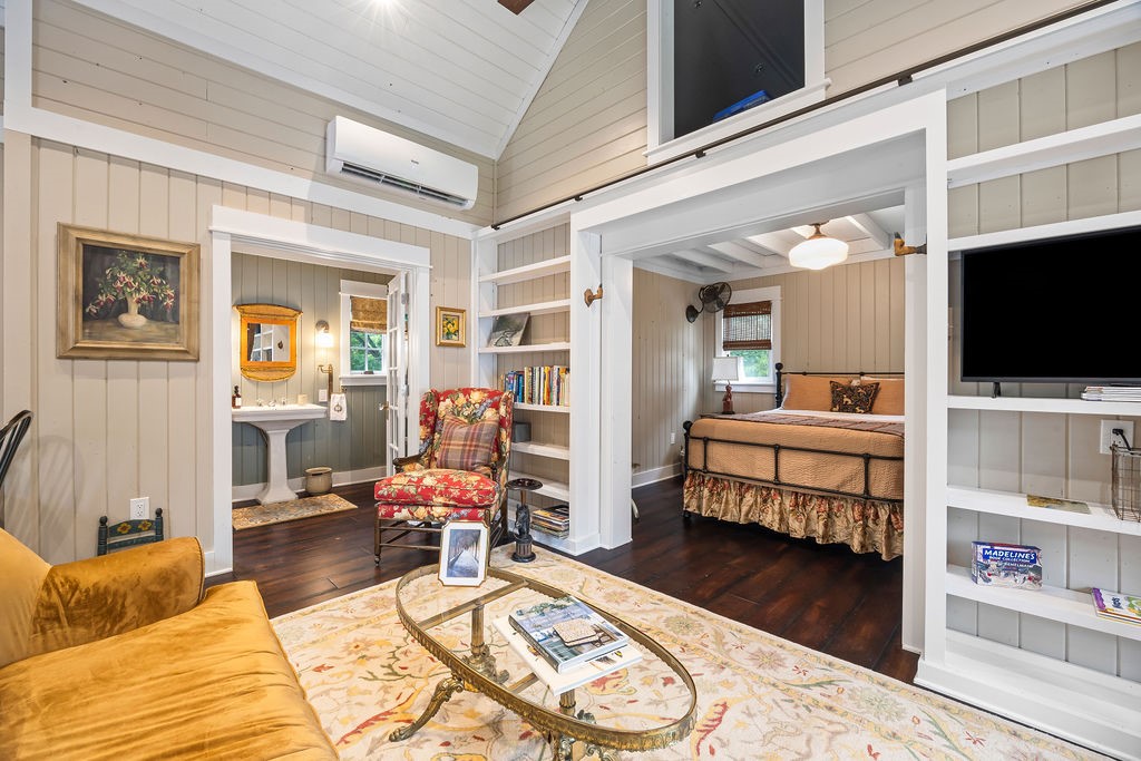 Tontitown Outlots - Residential