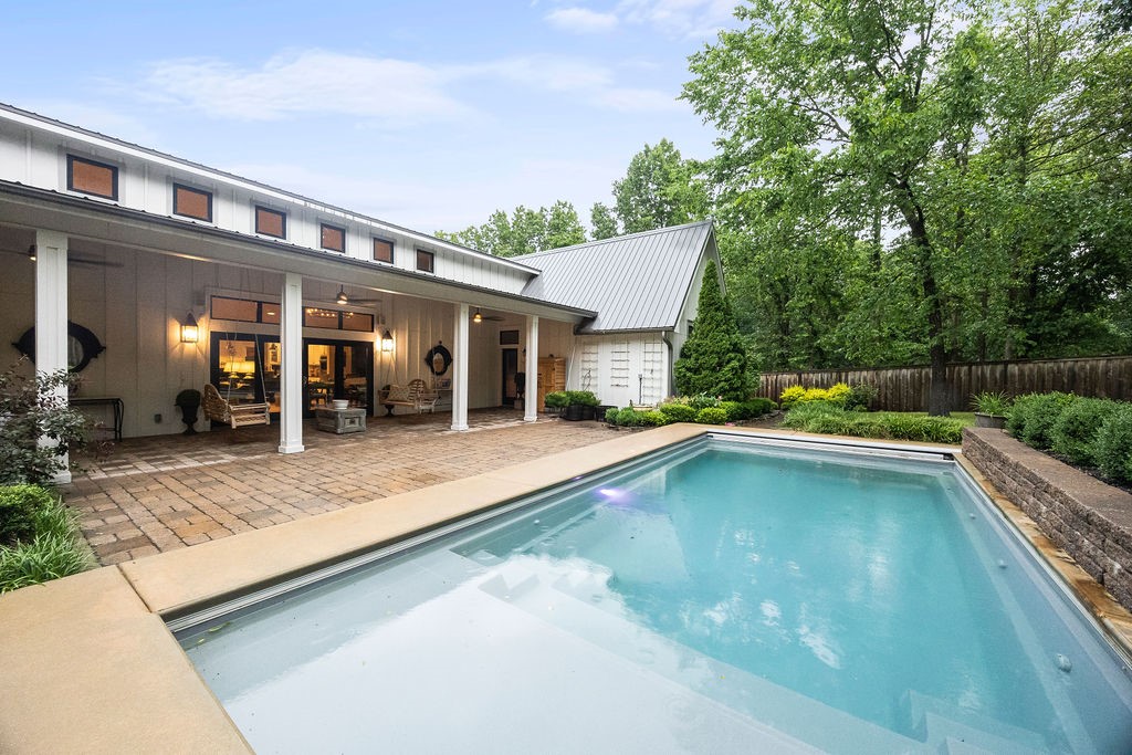 Tontitown Outlots - Residential