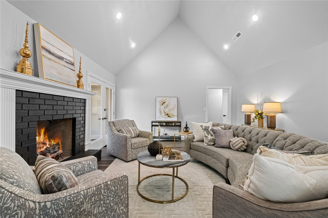 Pinnacle - Residential