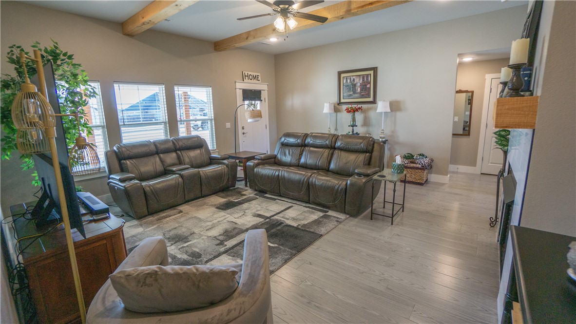 Farmington Heights Ph I - Residential