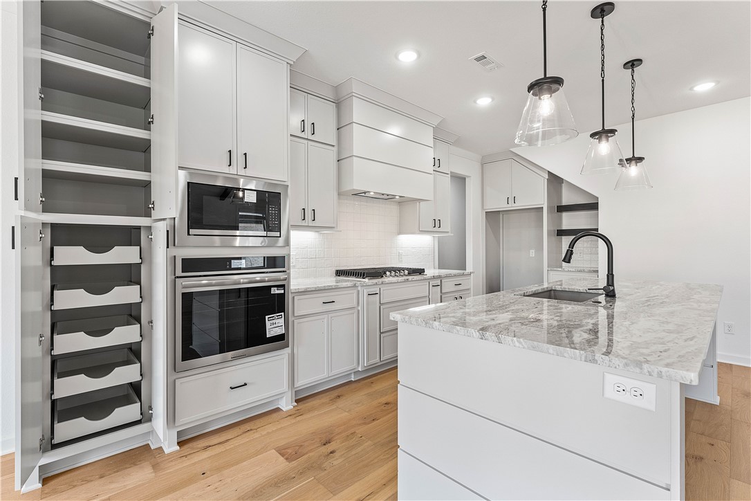 Hillcrest - Residential