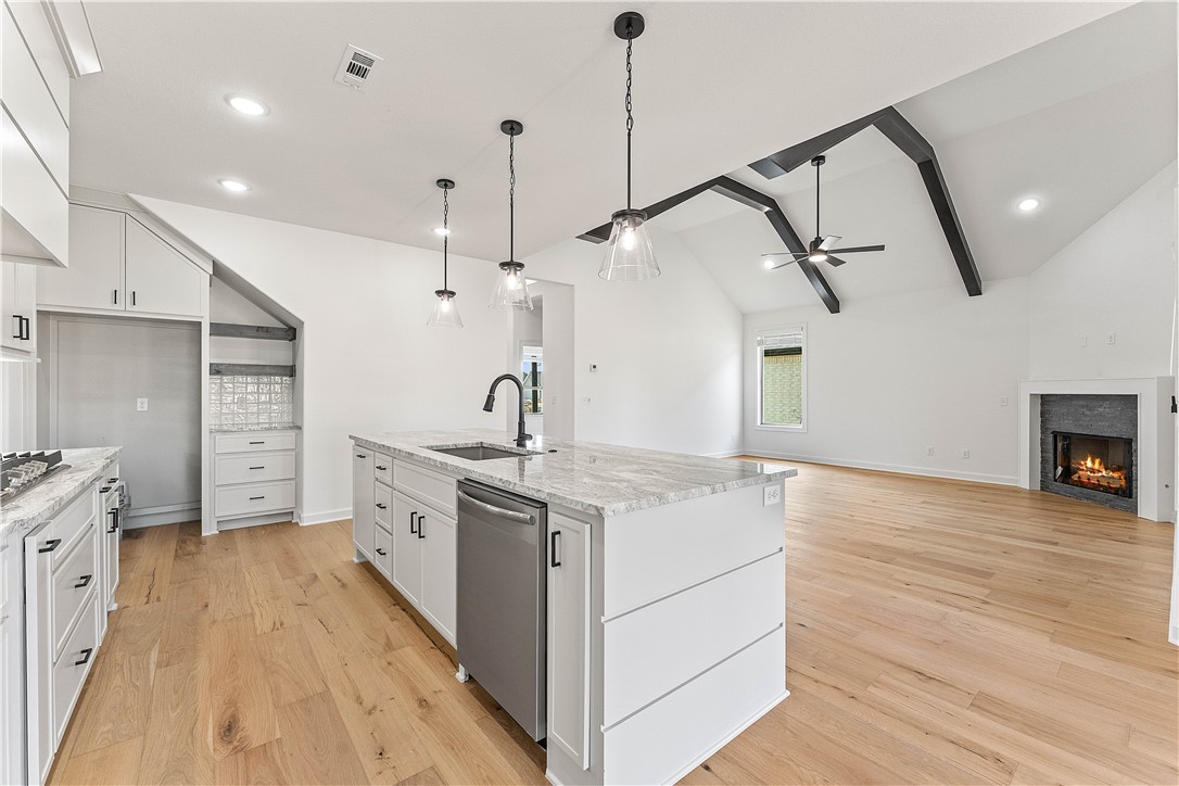 Hillcrest - Residential