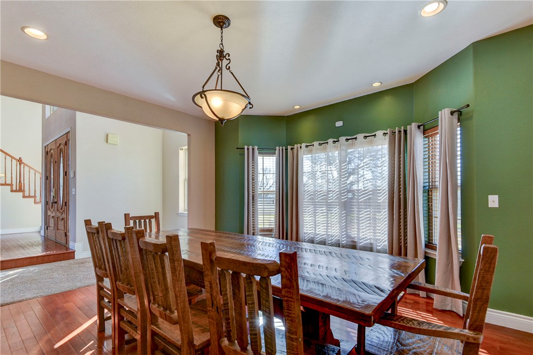 Missouri, 65737, United States, 8 Bedrooms Bedrooms, ,6 BathroomsBathrooms,Residential,Active,2021656