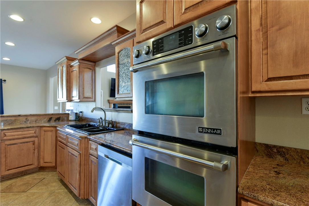 Missouri, 65737, United States, 8 Bedrooms Bedrooms, ,6 BathroomsBathrooms,Residential,Active,2021656