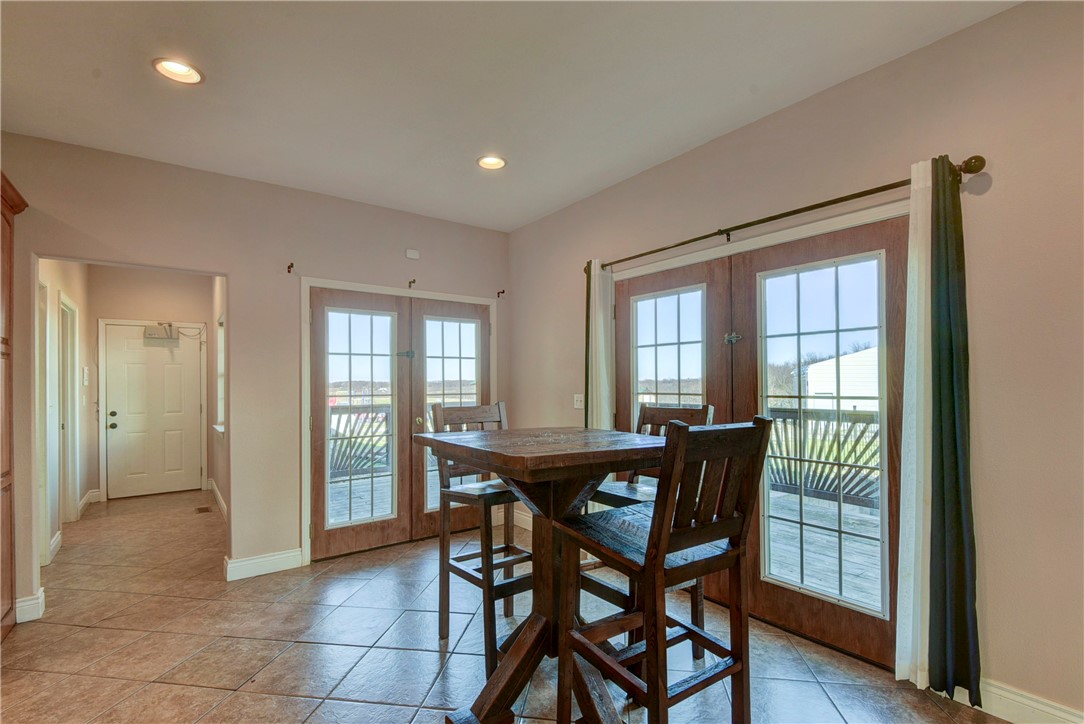 Missouri, 65737, United States, 8 Bedrooms Bedrooms, ,6 BathroomsBathrooms,Residential,Active,2021656