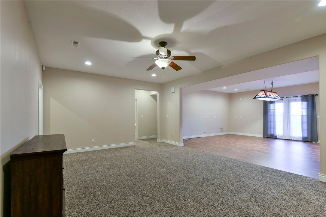 Missouri, 65737, United States, 8 Bedrooms Bedrooms, ,6 BathroomsBathrooms,Residential,Active,2021656