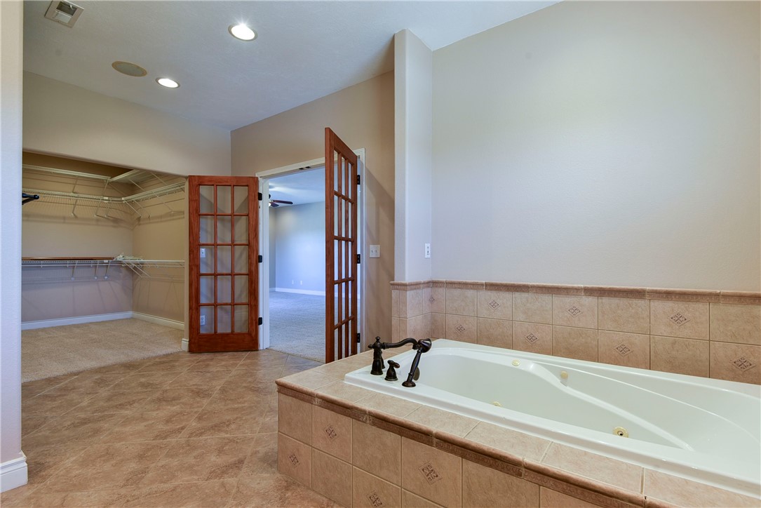 Missouri, 65737, United States, 8 Bedrooms Bedrooms, ,6 BathroomsBathrooms,Residential,Active,2021656