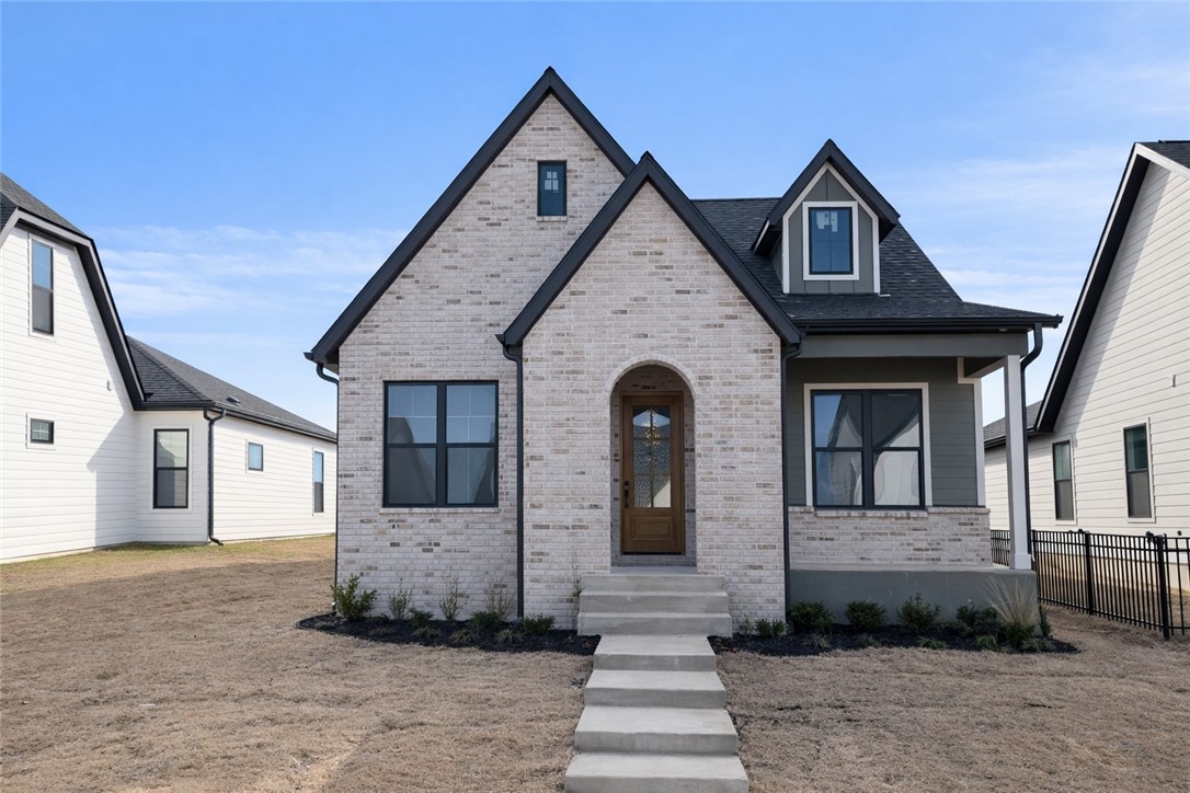 The Village At Pinnacle Hills - Residential