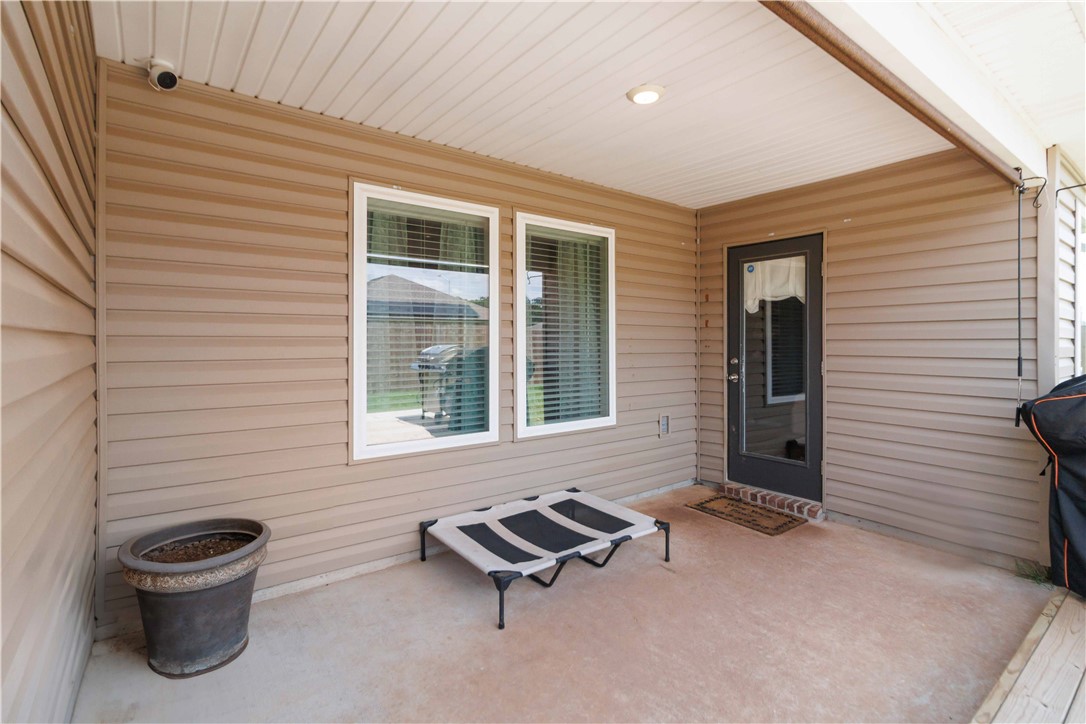 Pioneer Woods Ph 3 Gentry - Residential