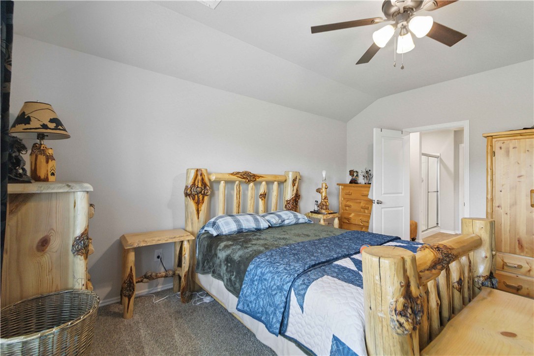 Pioneer Woods Ph 3 Gentry - Residential