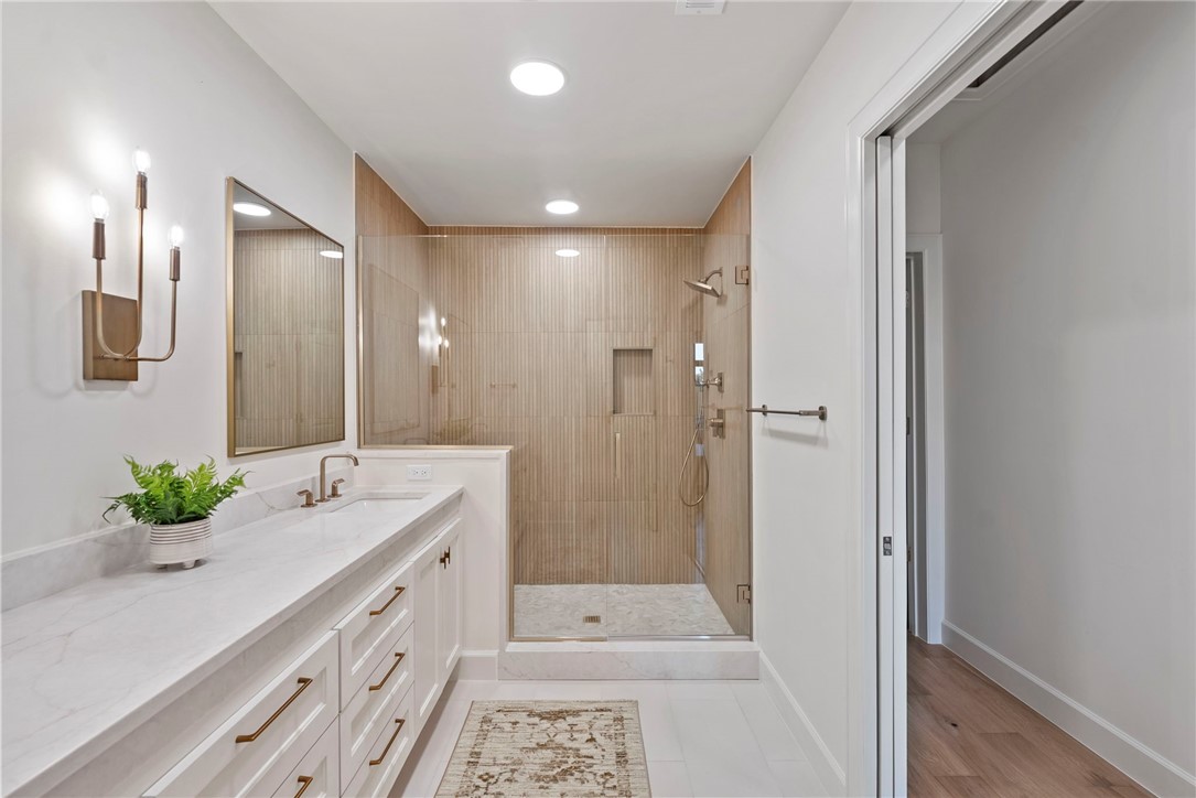 ORCHARD ADD-BENTONVILLE - Residential