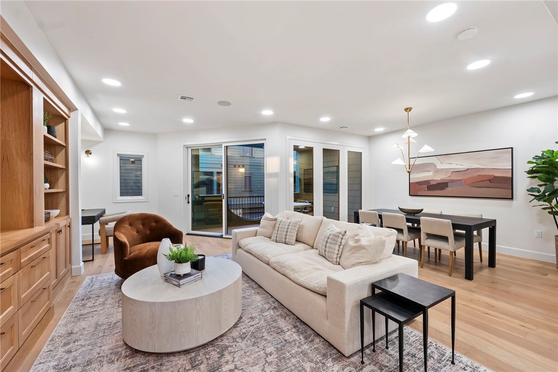 ORCHARD ADD-BENTONVILLE - Residential