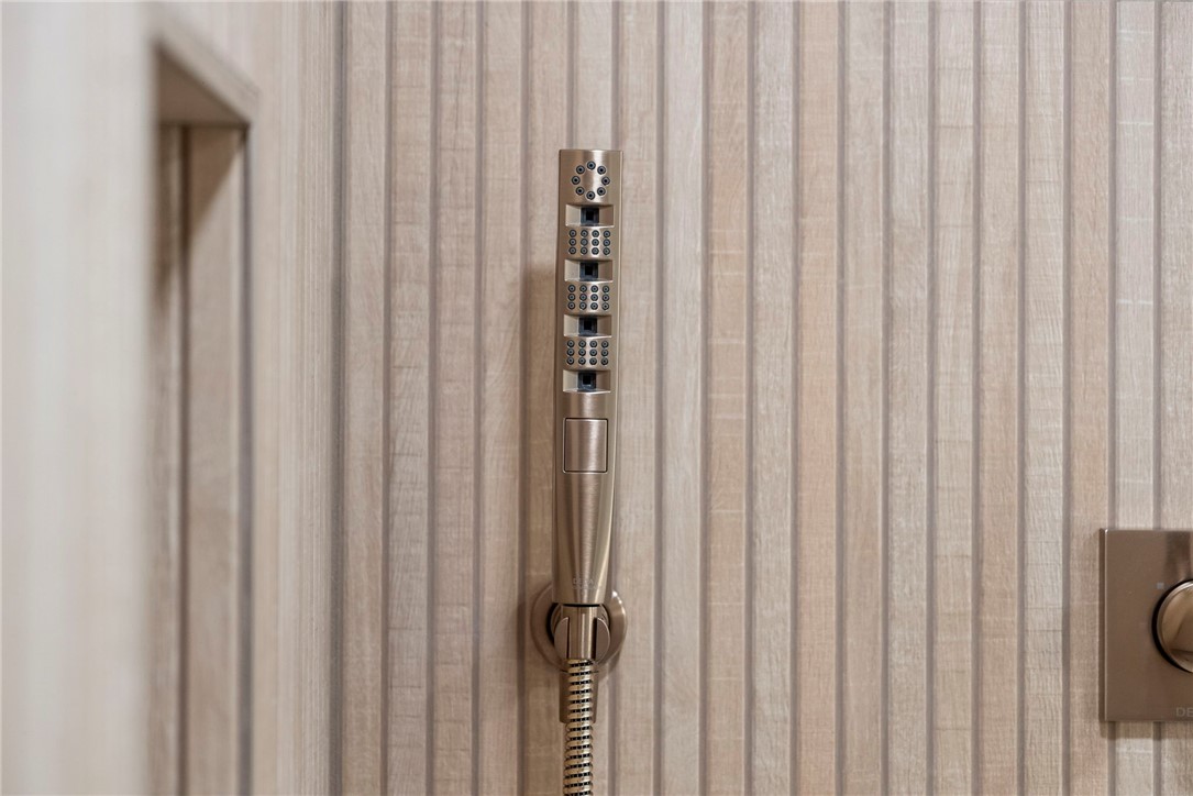 ORCHARD ADD-BENTONVILLE - Residential