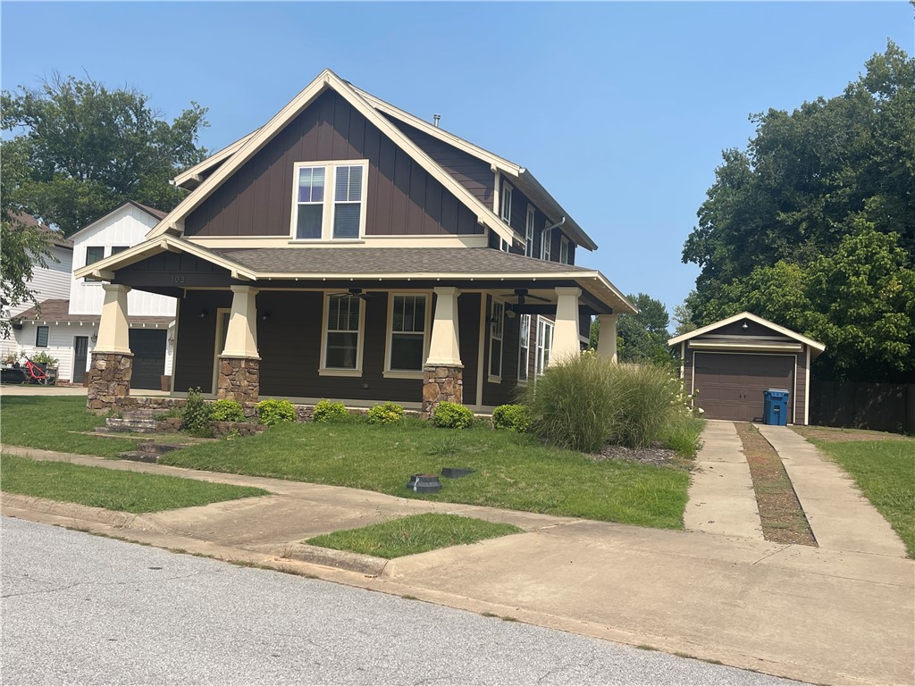 Howards Add - Residential Lease