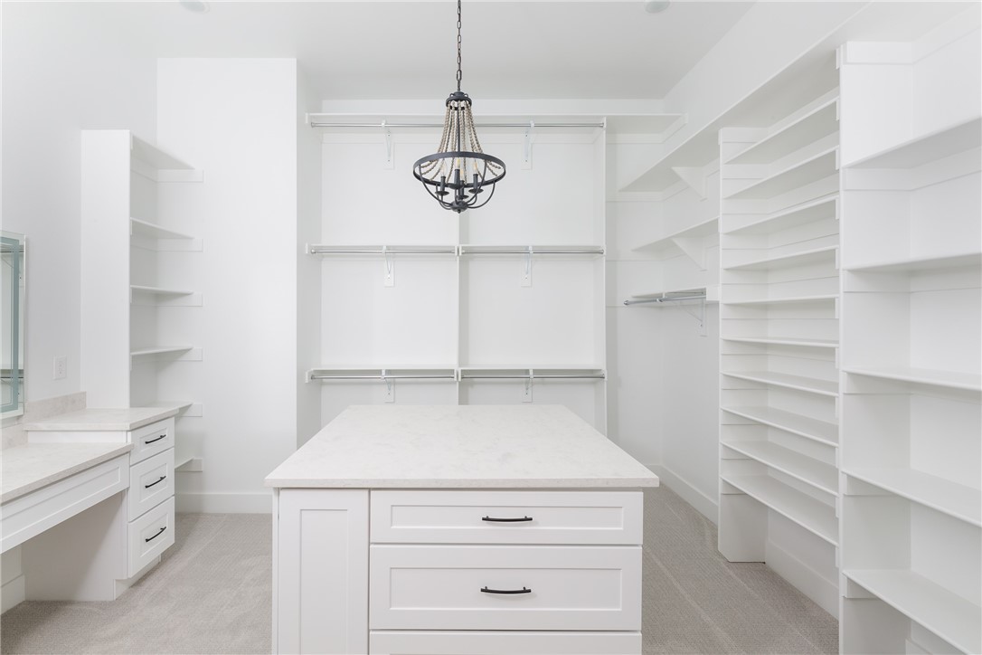 Averie Estates - Residential