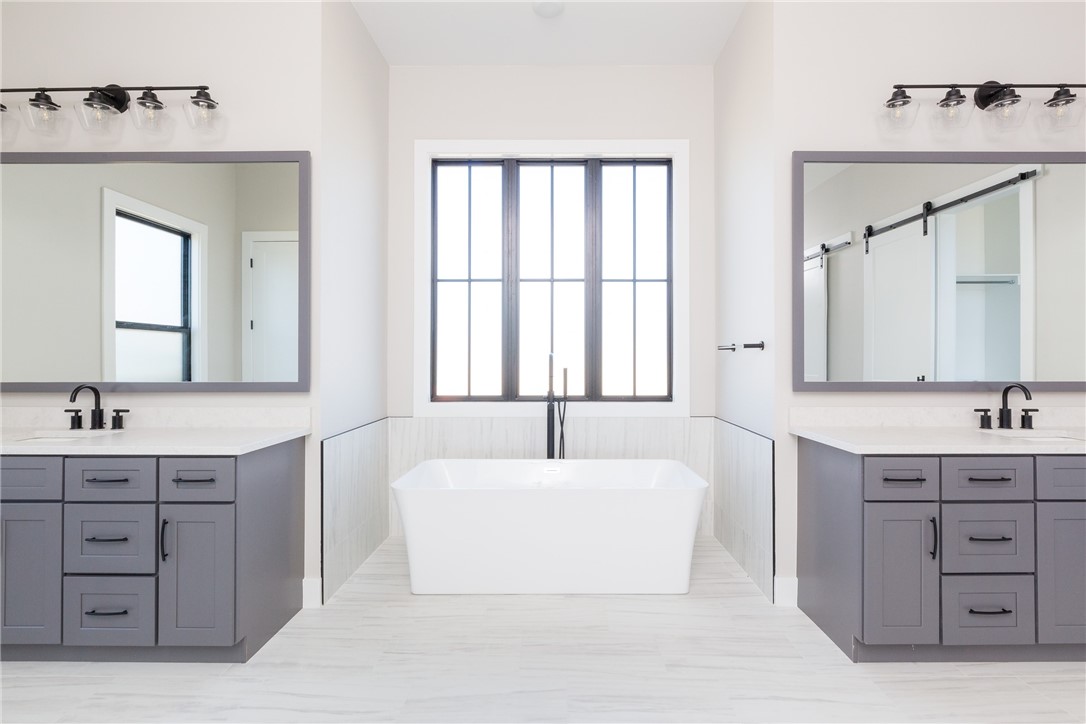 Averie Estates - Residential