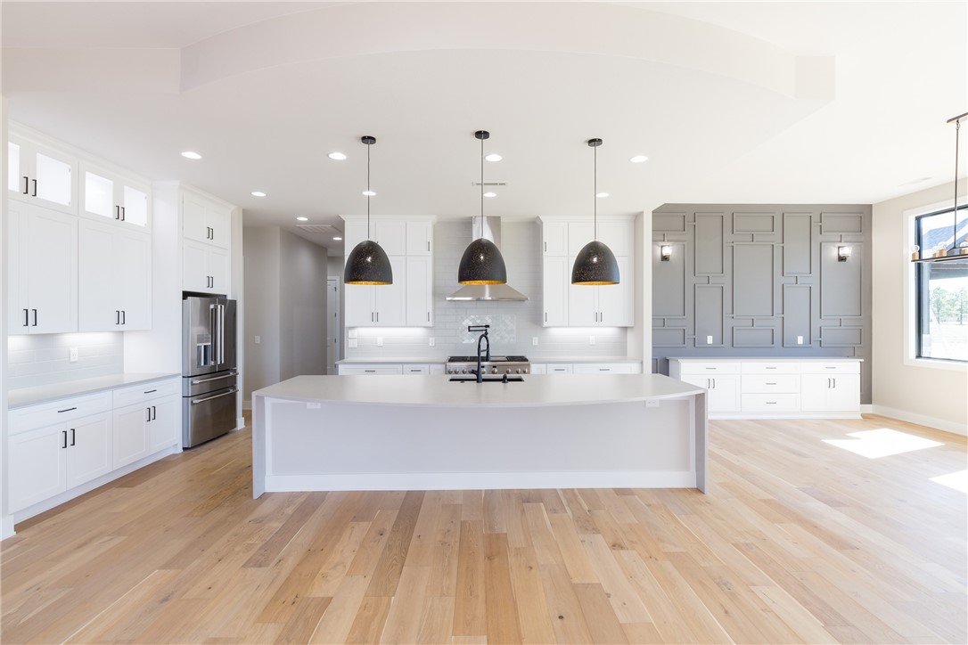 Averie Estates - Residential