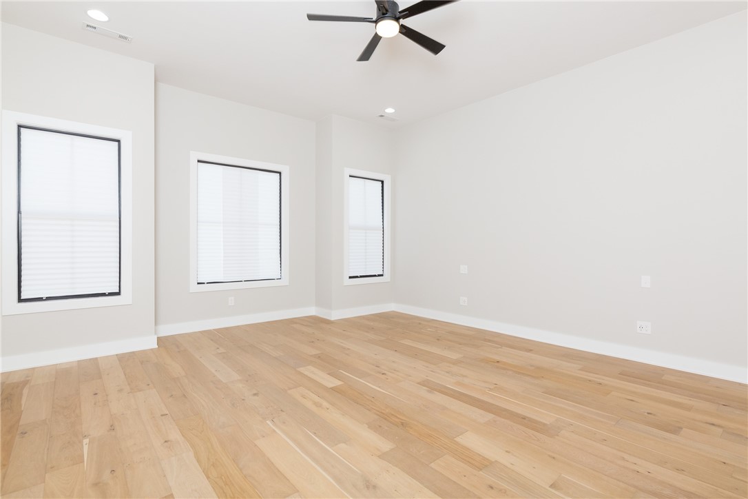 Averie Estates - Residential