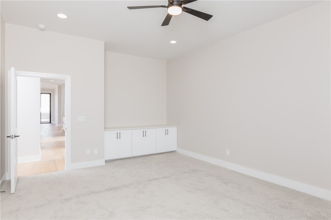 Averie Estates - Residential