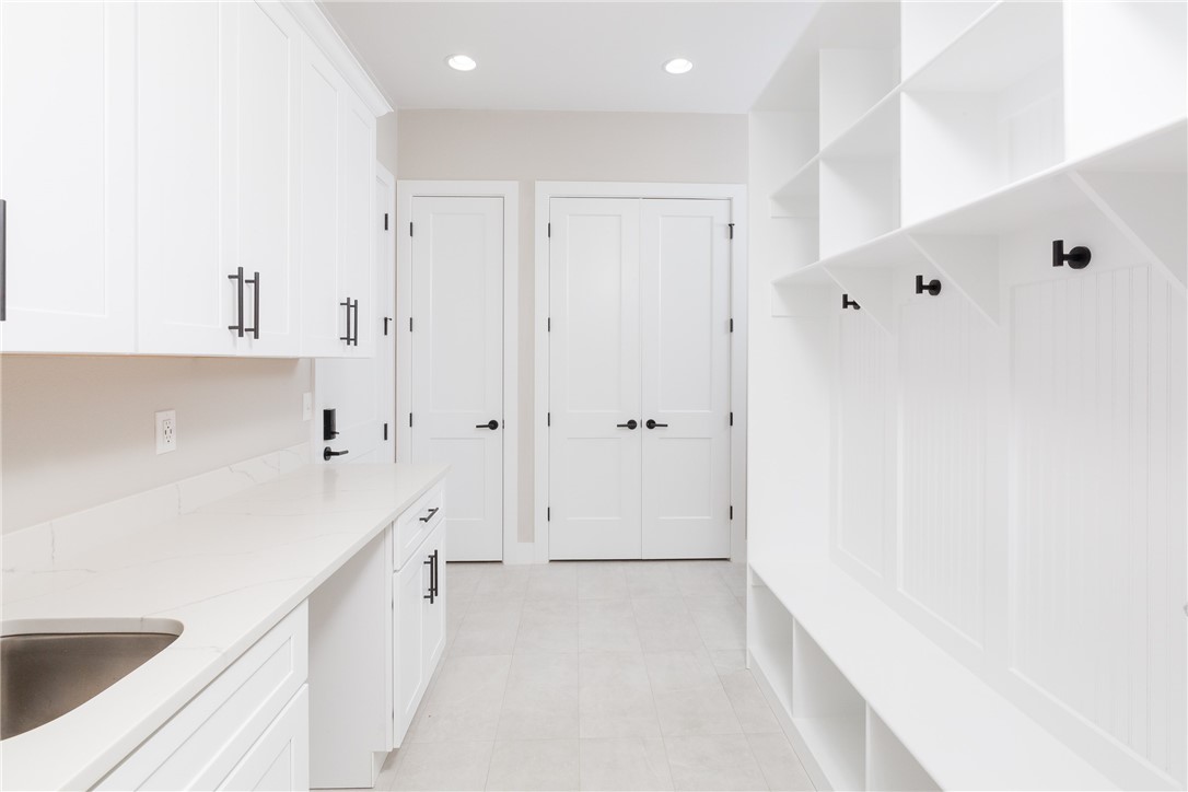 Averie Estates - Residential