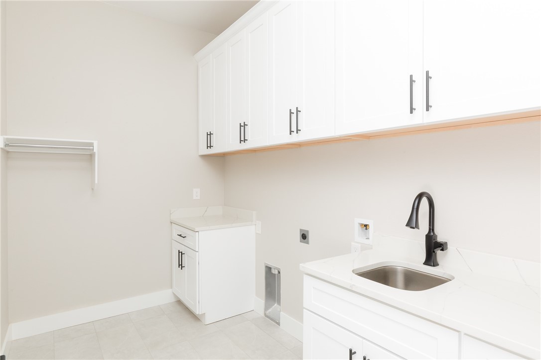 Averie Estates - Residential