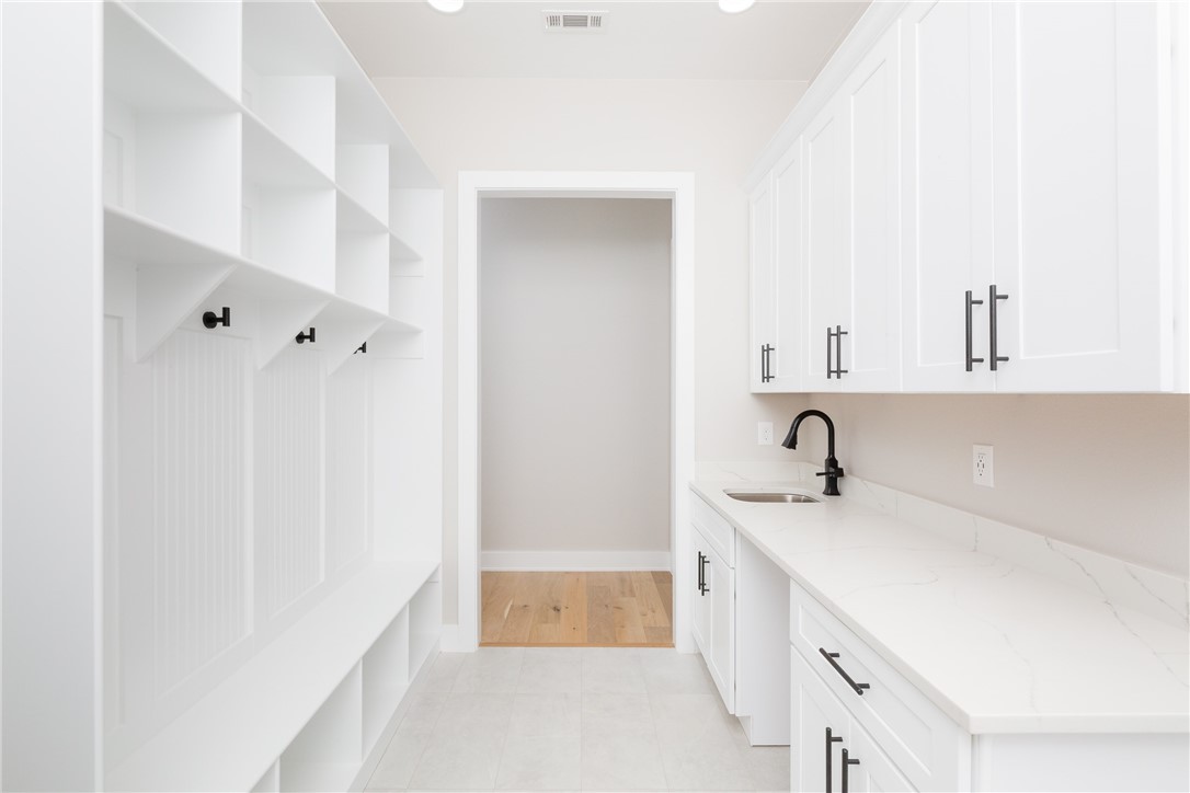 Averie Estates - Residential