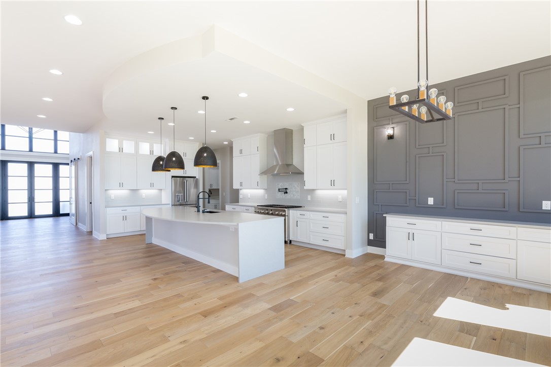 Averie Estates - Residential