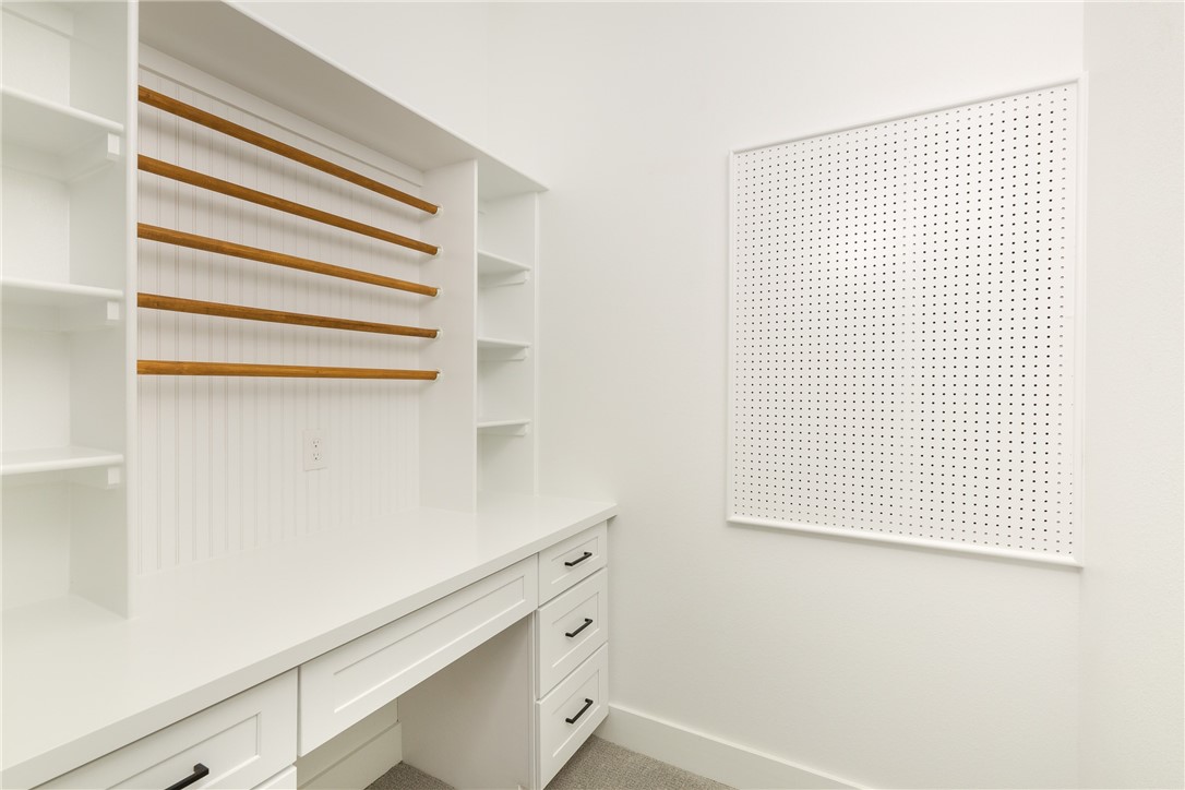 Averie Estates - Residential