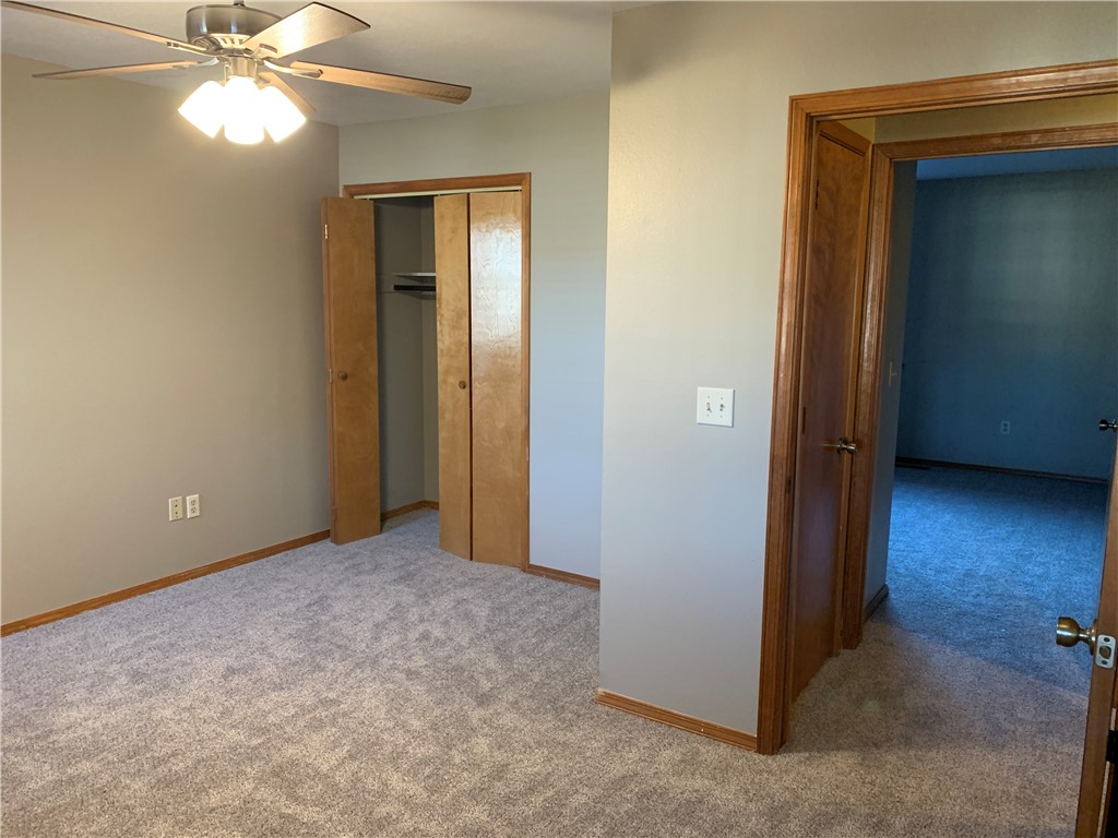 Couchs - Residential Lease