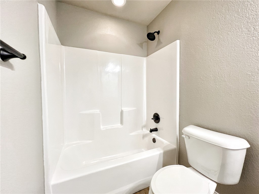 Sundowner Sub Ph 3 - Residential Lease