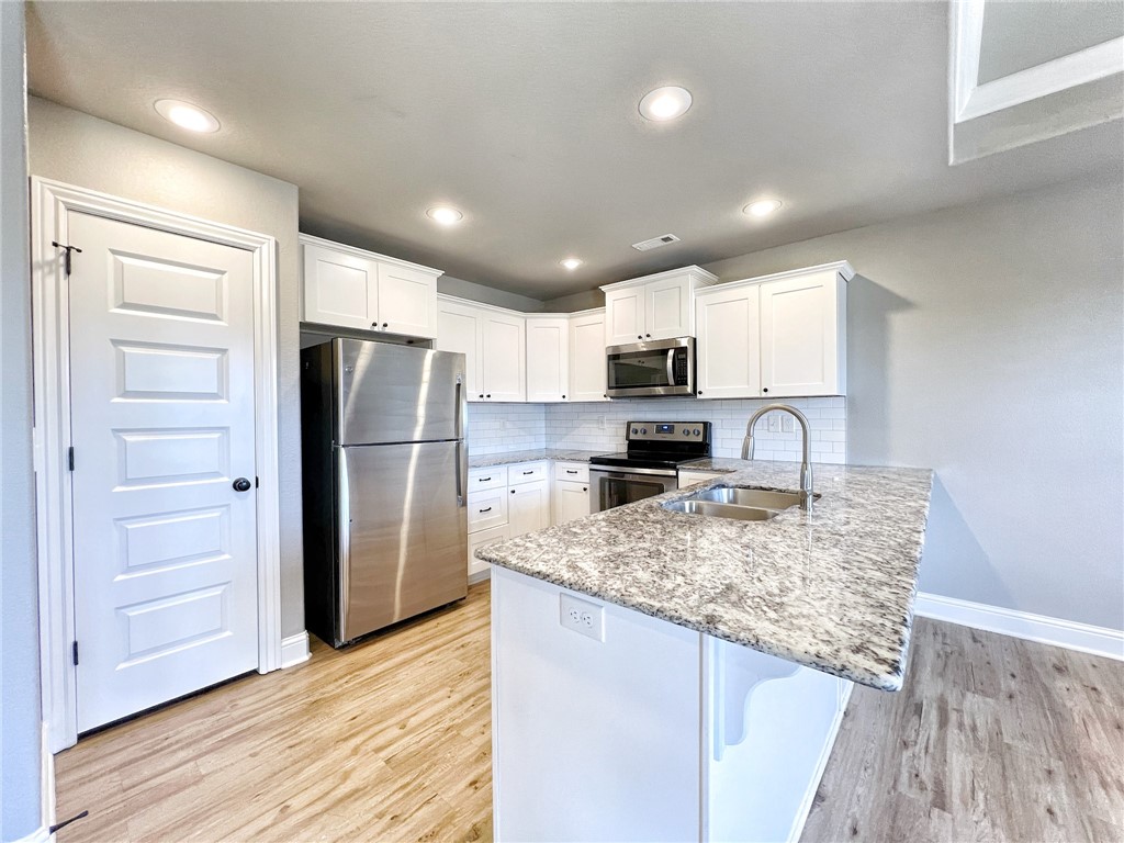 Sundowner Sub Ph 3 - Residential Lease