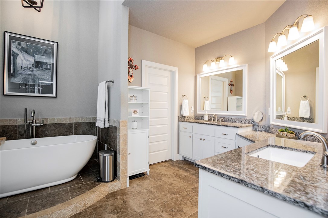 OTTER CREEK ESTATES PH I-CAVE SPRINGS - Residential