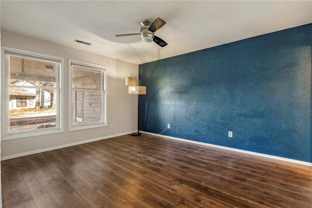 Shakespeare Courts - Residential