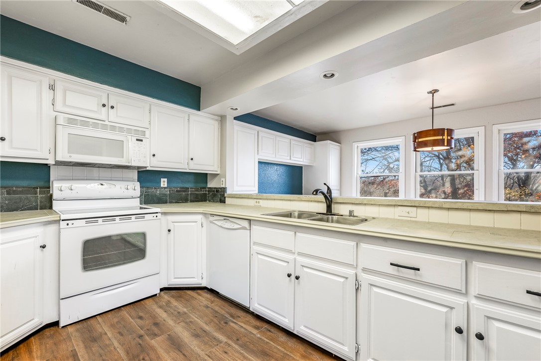 Shakespeare Courts - Residential