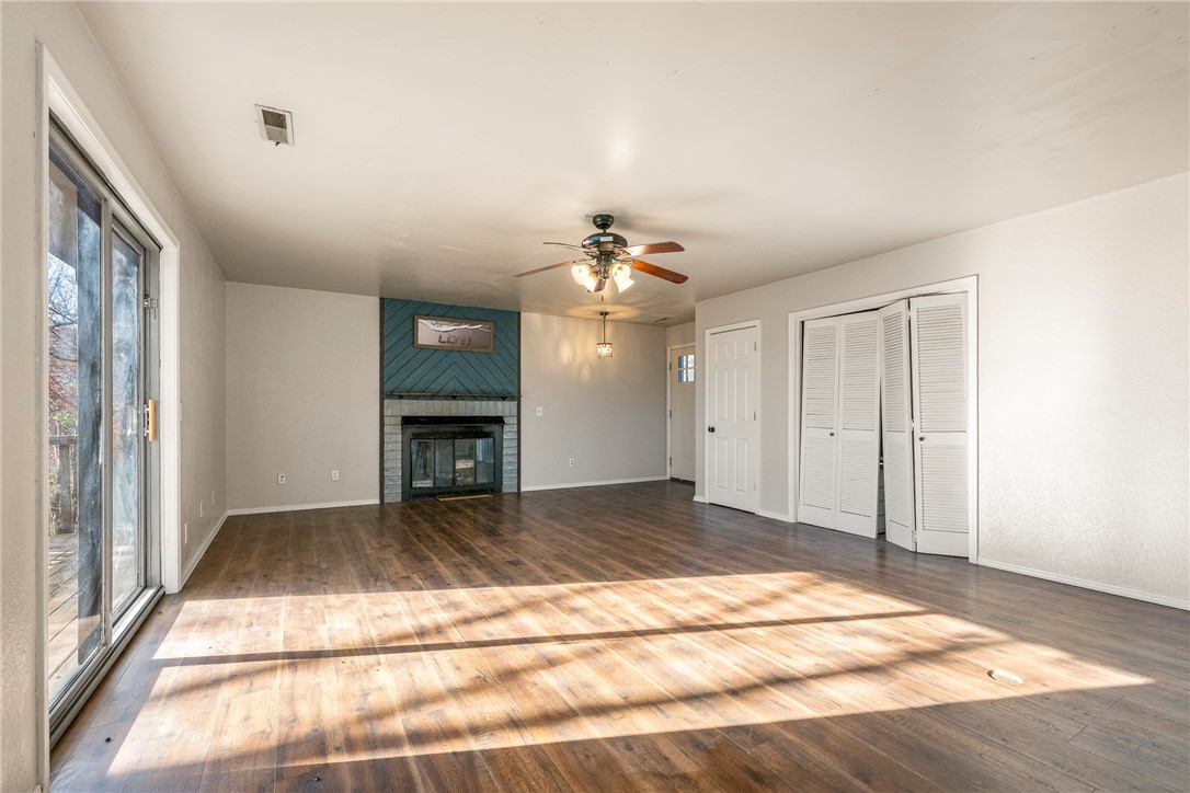 Shakespeare Courts - Residential