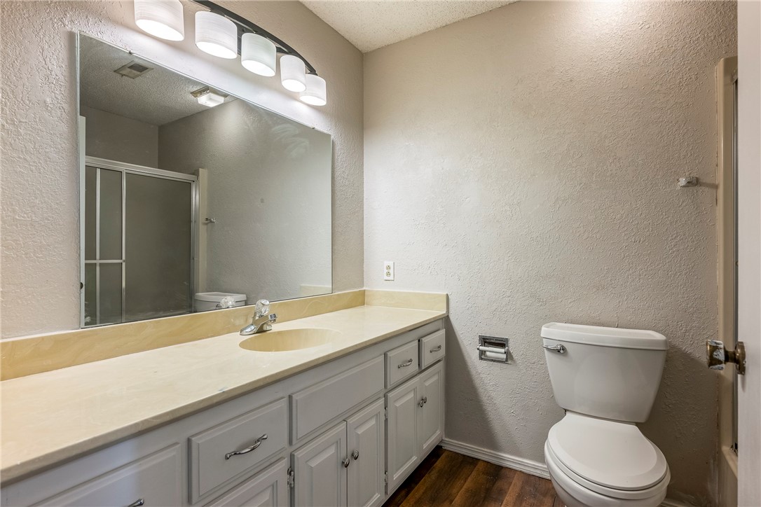 Shakespeare Courts - Residential