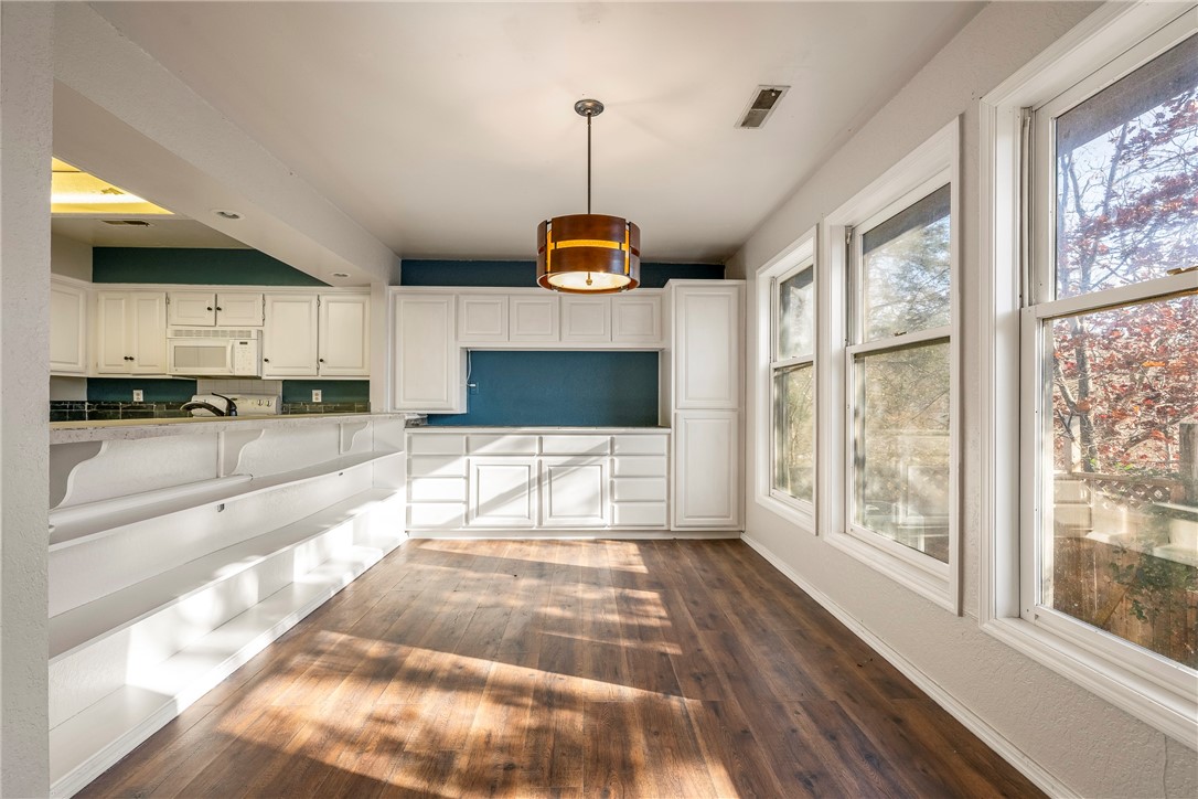 Shakespeare Courts - Residential