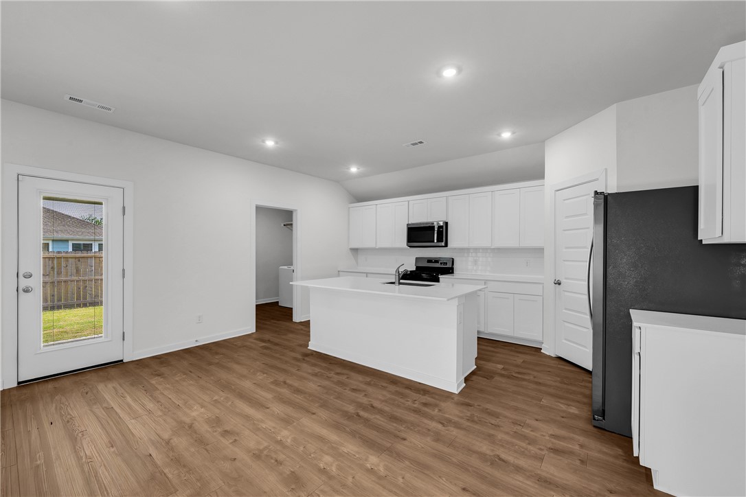 Aiden's Place - Residential Lease