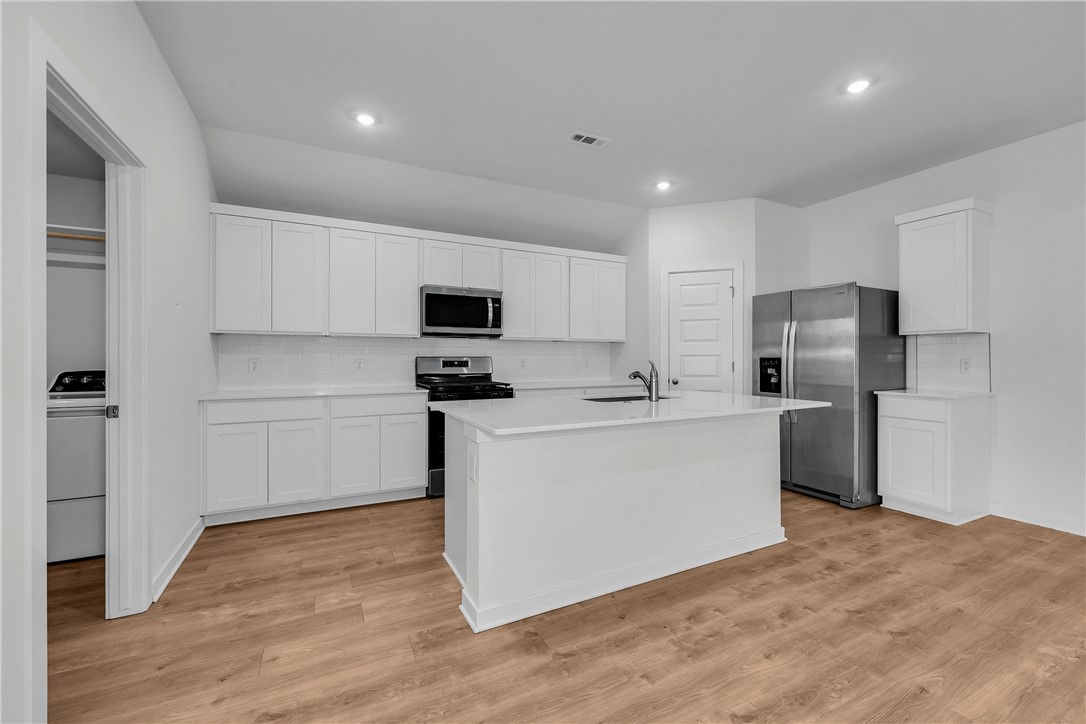 Aiden's Place - Residential Lease