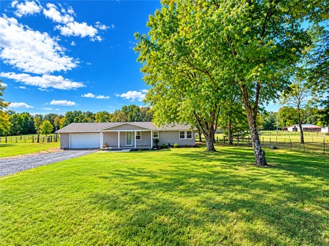 Photo of 679 Lake Road, Atkins, AR 72823 (MLS # 1365615)