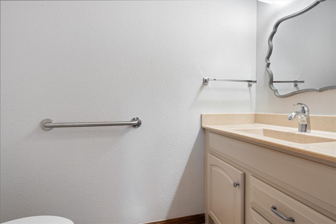 Unit 108 Holiday Island - Residential