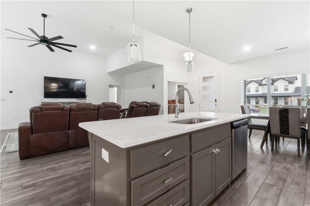 Westridge Village Sub Centerton - Residential