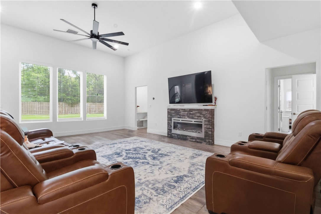 Westridge Village Sub Centerton - Residential