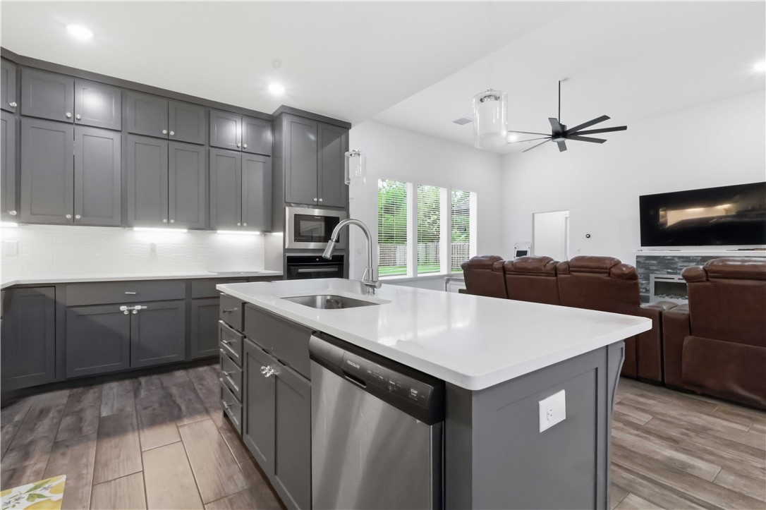 Westridge Village Sub Centerton - Residential