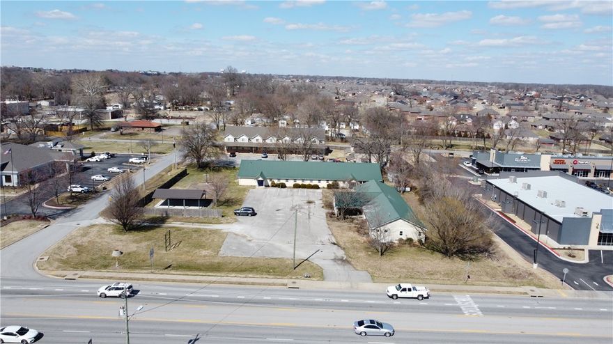 - Within close proximity to I-49
- Located on the main east-west corridor from Bentonville to Centerton
- Prime retail development opportunity
- Directly across the street from 35 acres owned