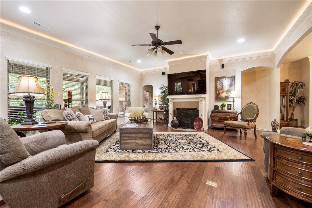 Angel Falls - Residential